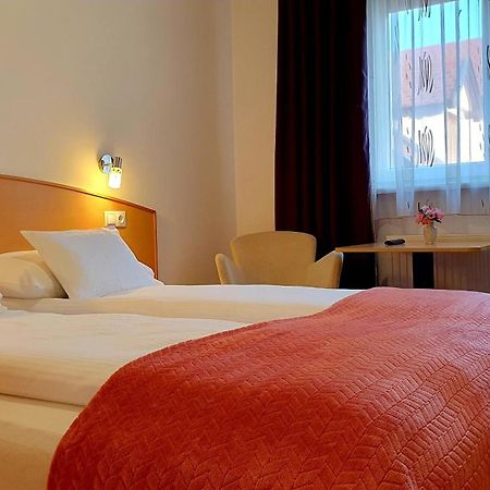 Hotel Eva Panzio Sárvár Exteriér fotografie