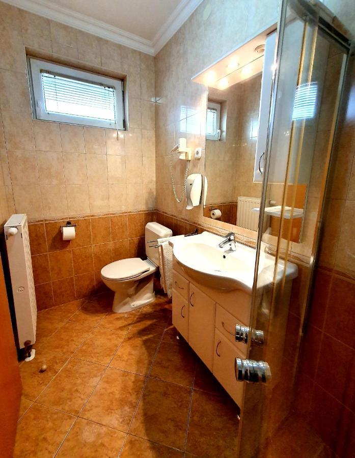 Hotel Eva Panzio Sárvár Exteriér fotografie