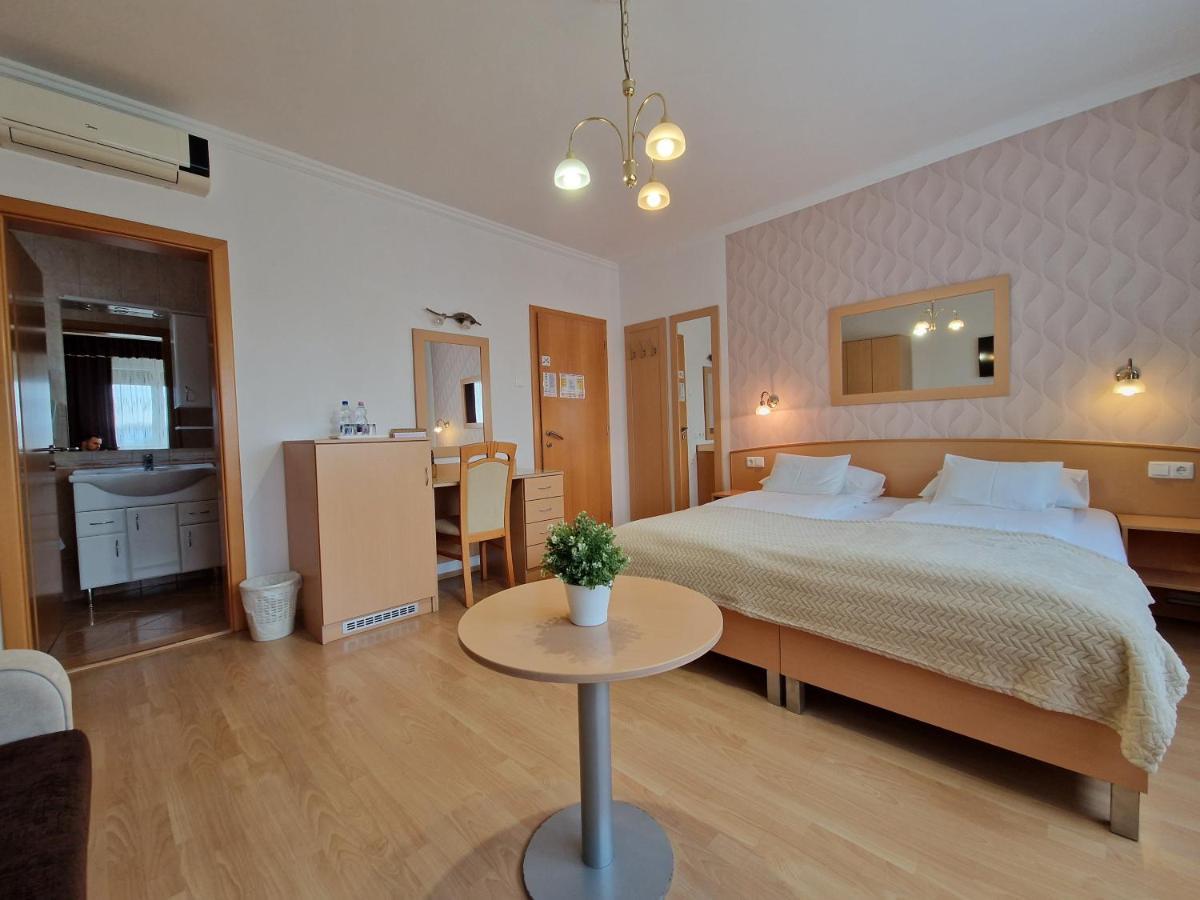 Hotel Eva Panzio Sárvár Exteriér fotografie