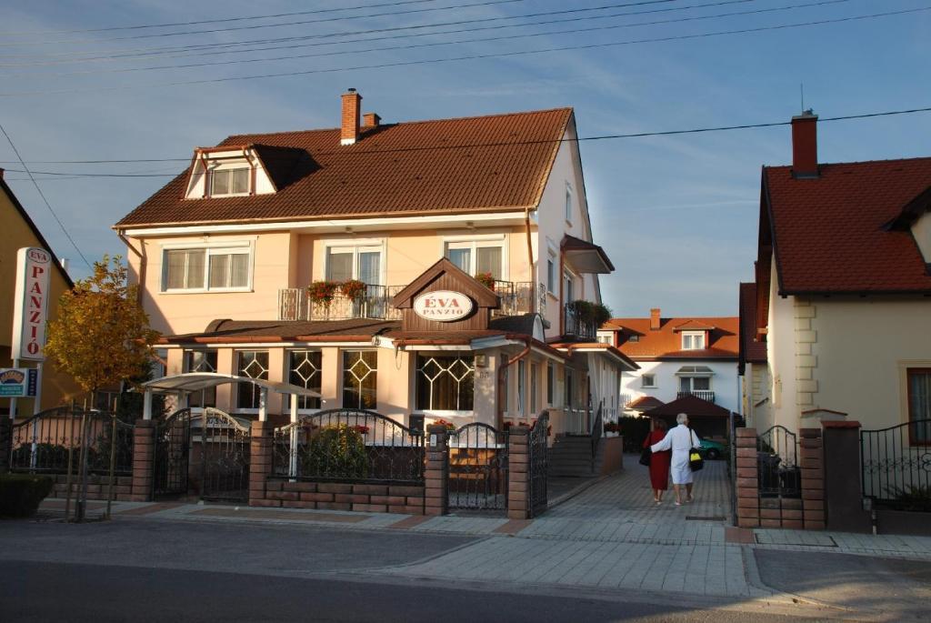 Hotel Eva Panzio Sárvár Exteriér fotografie